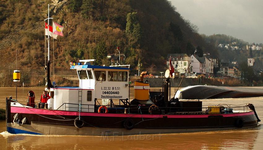 Schiff gesunken St Goarhausen Loreley P046.jpg